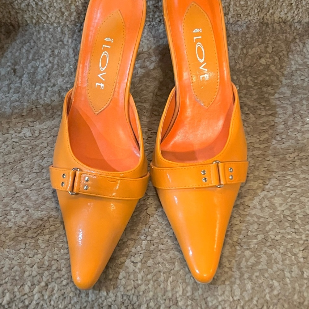 ILOVE Orange Heels